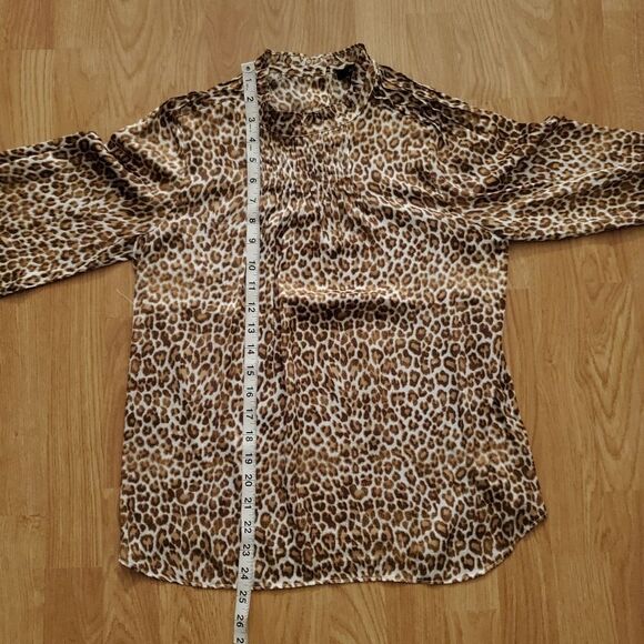 🌹 J. CREW 🌹 Ruffleneck Drapey Leopard Print Satin Blouse - [Size XS] - Picture 11 of 14